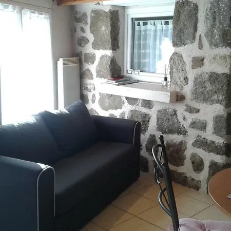 Apartment La Maison D'oree Polignac (Haute-Loire)