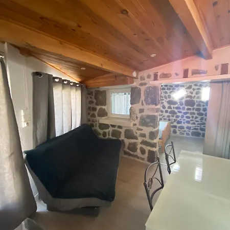 La Maison D'oree Polignac (Haute-Loire)