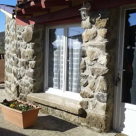 La Maison D'oree Polignac (Haute-Loire)