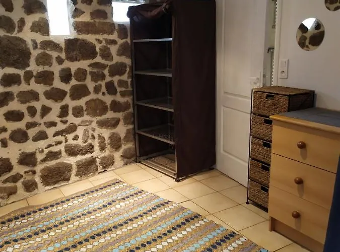 La Maison D'oree * Polignac (Haute-Loire)